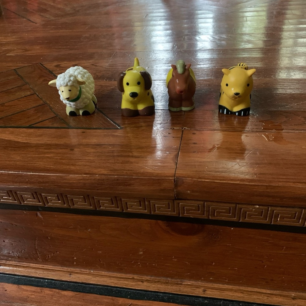 Lot of 4 BATTAT 1997 Bath Buddies Dog Cat Sheep Horse Lot